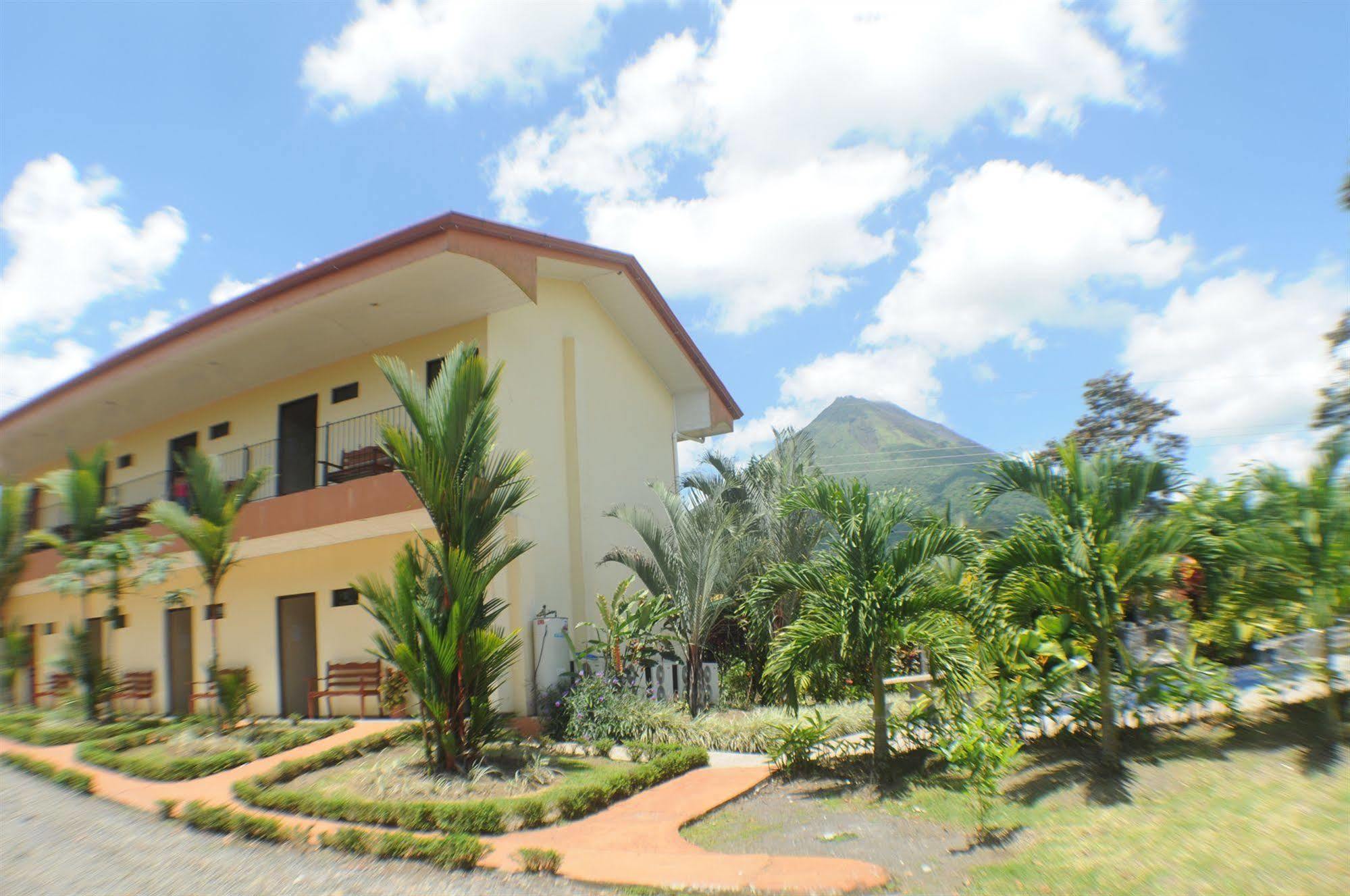 Hotel Vista Del Cerro La Fortuna Exterior foto