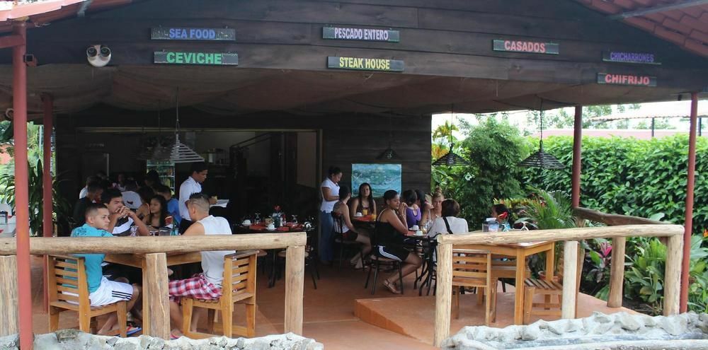 Hotel Vista Del Cerro La Fortuna Exterior foto